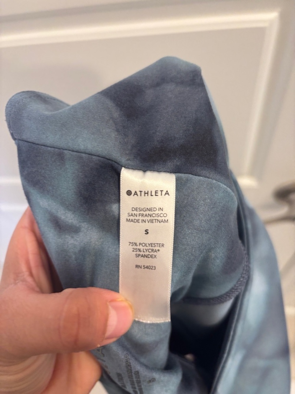 Athleta Elation 7/8 Leggings Blue Tie Dye High Rise Size Small - Picture 5 of 6